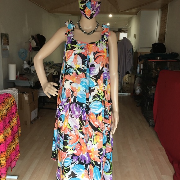 Dress. - Picture 1 of 1